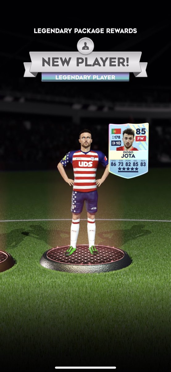 SynthwaveGazer's tweet photo. How do you rate this cardπ€?
#Ultimatedraftsoccer
#Firsttouchgames
#uds https://t.co/glihnh3Qho