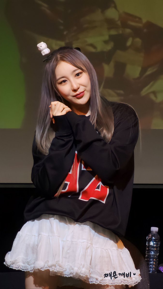 jjaeyonkkaebi's tweet photo. 2023.09.16
KiTbetter 팬사인회
#이채연 #LEECHAEYEON
#TheMoveStreet
#LETS_DANCE
#채연_네컷
귀엽고 사랑스럽고 😍 https://t.co/sBWKjtzo6I