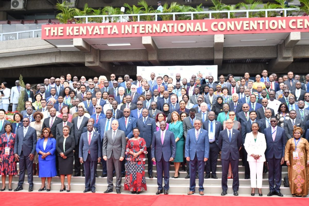 Casmino_dozie's tweet photo. Africa Climate summit.

Calling our leaders  to be come out clean and transparent for Action towards Climate Change. My people are being feeling the heat in my Local community. 
Let them ensure we achieve low carbon neutrality. 
#GoingClimateAction. #ClimateChange #SDGSummit https://t.co/mhsd3lDpPd