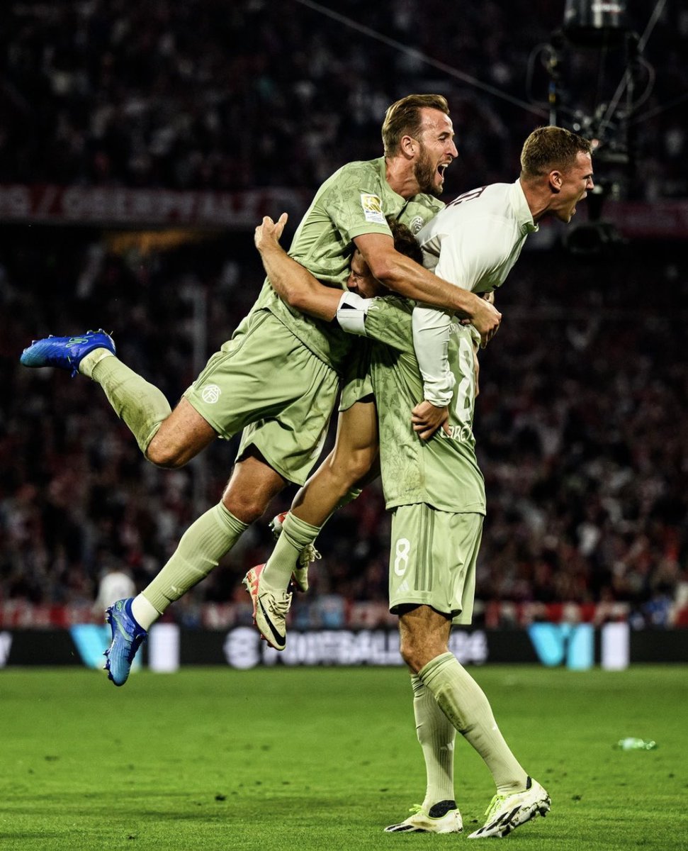 What a picture. #FCBB04