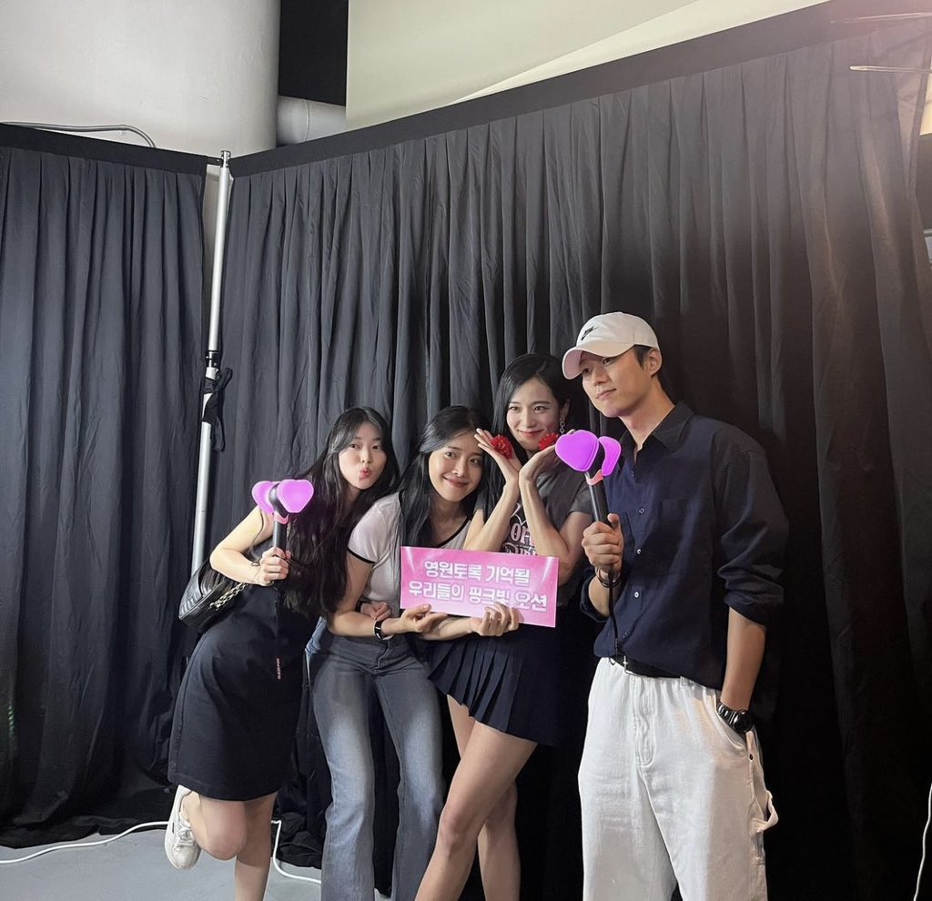 설강화 tweet media