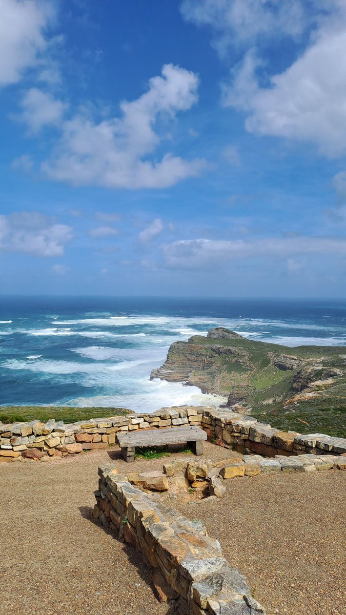 TourismTrainCT's tweet image. Weekends are fun when you enjoy with friends and family . Experience the #PeopleTrain and don't forget to tag us : @MetrorailWC @PRASA_Group 

Tell us your destination 🌊🌴
#CapeTown #Accessweek