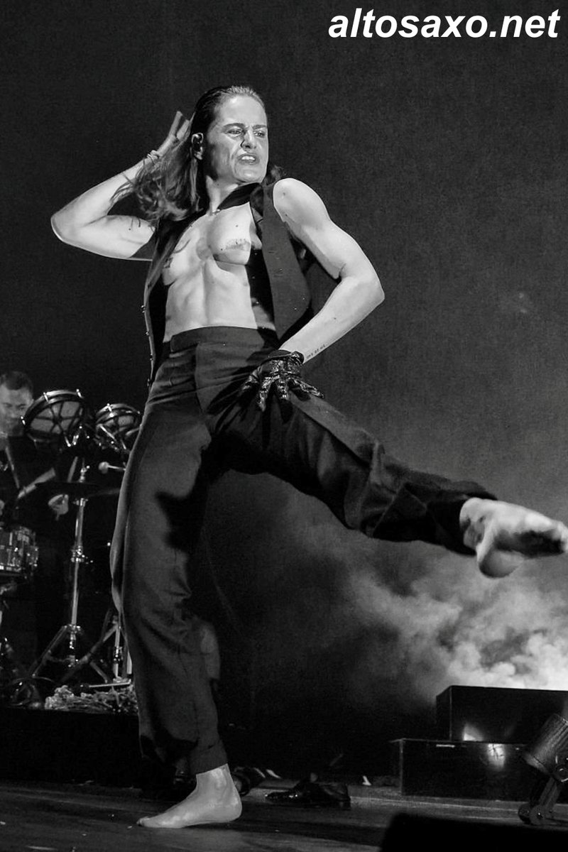 AltosaxoMusic's tweet photo. Christine and the Queens performs live at the Verti Music Hall in Berlin, Germany on September 14, 2023. #QueensChristine #CATQ #ChristineAndTheQueens #altosaxonet
ALTOSAXO Music Apparel
https://t.co/BQvVWUowwb https://t.co/s2pHrdphBS