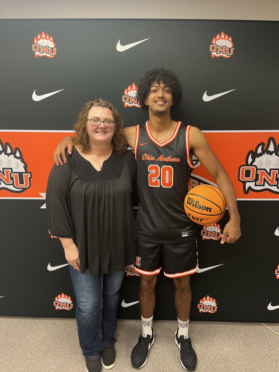 JordanFerg22's tweet photo. Had a great visit at ONU! Thanks for having me @ONU_hoops https://t.co/ZnBemmmjh2