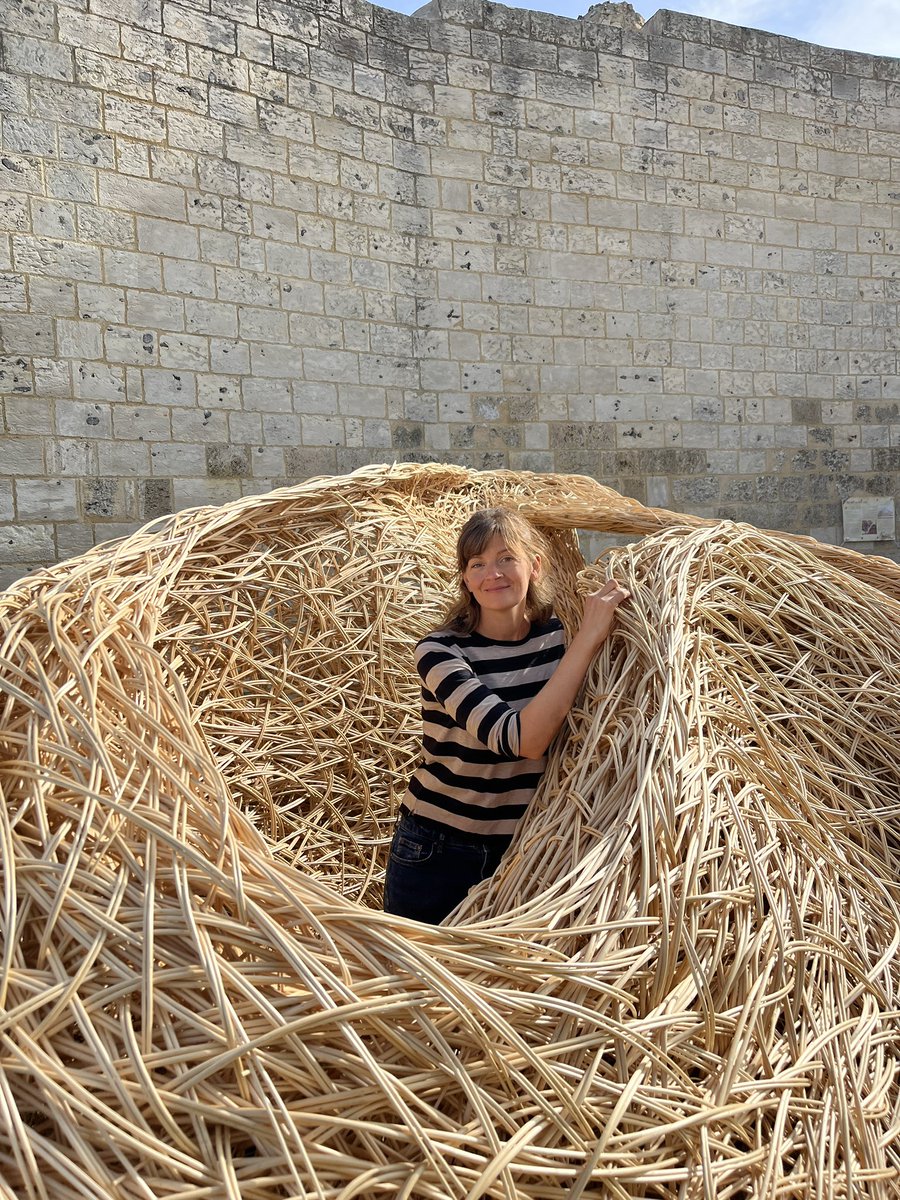 Laura Ellen Bacon tweet media