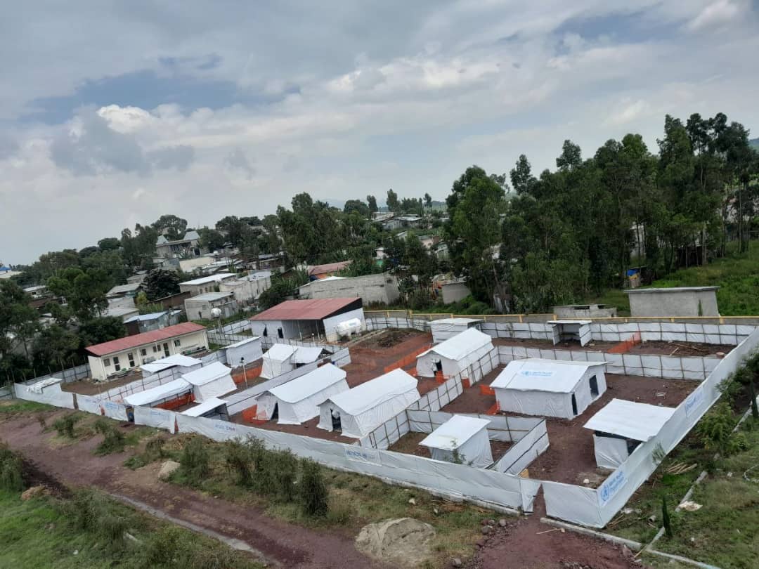 WHO Ethiopia (@whoethiopia) on Twitter photo <a href="/WHO/">World Health Organization (WHO)</a> is actively responding to the cholera outbreak by deploying over 150 surge teams to affected areas. 15 standardize CTCs ⛺️have been constructed, integrated support, and > 700 M3 cholera kits delivered. 🧵3/4 <a href="/WHO/">World Health Organization (WHO)</a> is actively responding to the cholera outbreak by deploying over 150 surge teams to affected areas. 15 standardize CTCs ⛺️have been constructed, integrated support, and > 700 M3 cholera kits delivered. 🧵3/4
