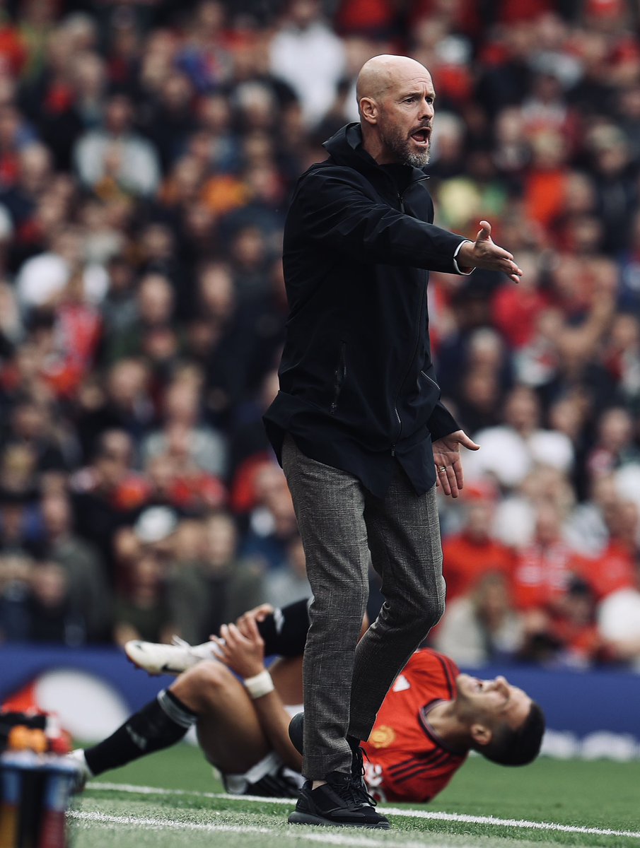 Blame the injuries all you want, but there are 𝙨𝙚𝙧𝙞𝙤𝙪𝙨 issues at Manchester United. No hyperbole. I back Erik ten Hag, but he has a big job to do — in some facets, he has to look at himself, too. ▪️𝐋𝐚𝐜𝐤 𝐨𝐟 𝐩𝐡𝐲𝐬𝐢𝐜𝐚𝐥𝐢𝐭𝐲 + 𝐚𝐭𝐡𝐥𝐞𝐭𝐢𝐜𝐢𝐬𝐦: this is…