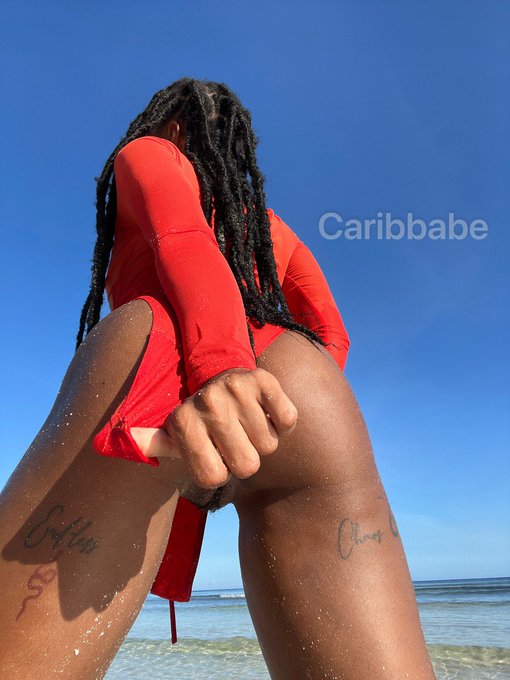 Island Jade 🌞🌴 NO MEETS! - 2 pic. Would you date an island girl ? Tell me in the comments ❤️ https://t.co/L3BmAFht6c
