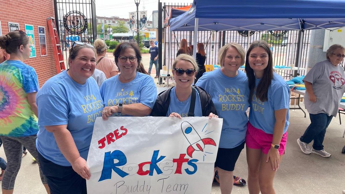 Look at these incredible staff members celebrating the JRES Buddies on this beautiful Saturday morning!!  Go Rockets!!  Go Buddies!!