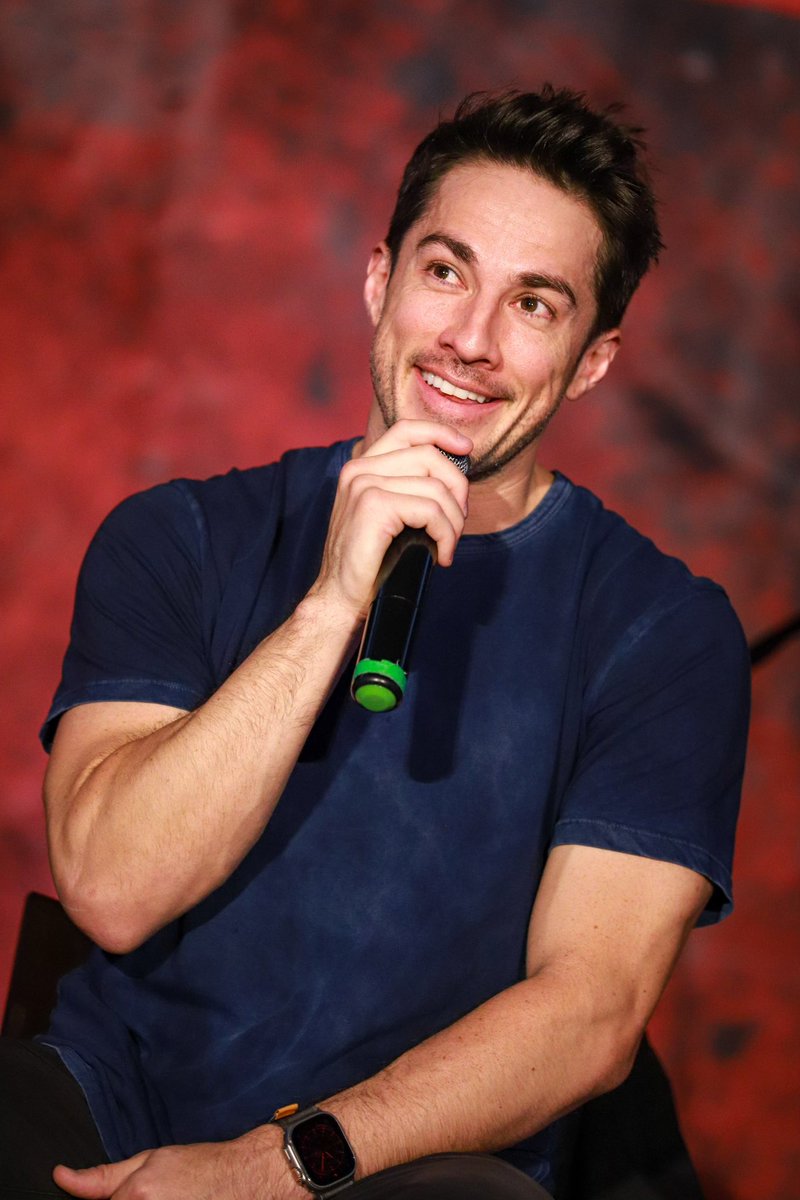 CreationEnt's tweet image. Michael Trevino trying to decide which supernatural creature he’d want to be and deciding on warlock — purely for the possibility of smoke trailing him.

#VampDC
@Michael_Trevino
