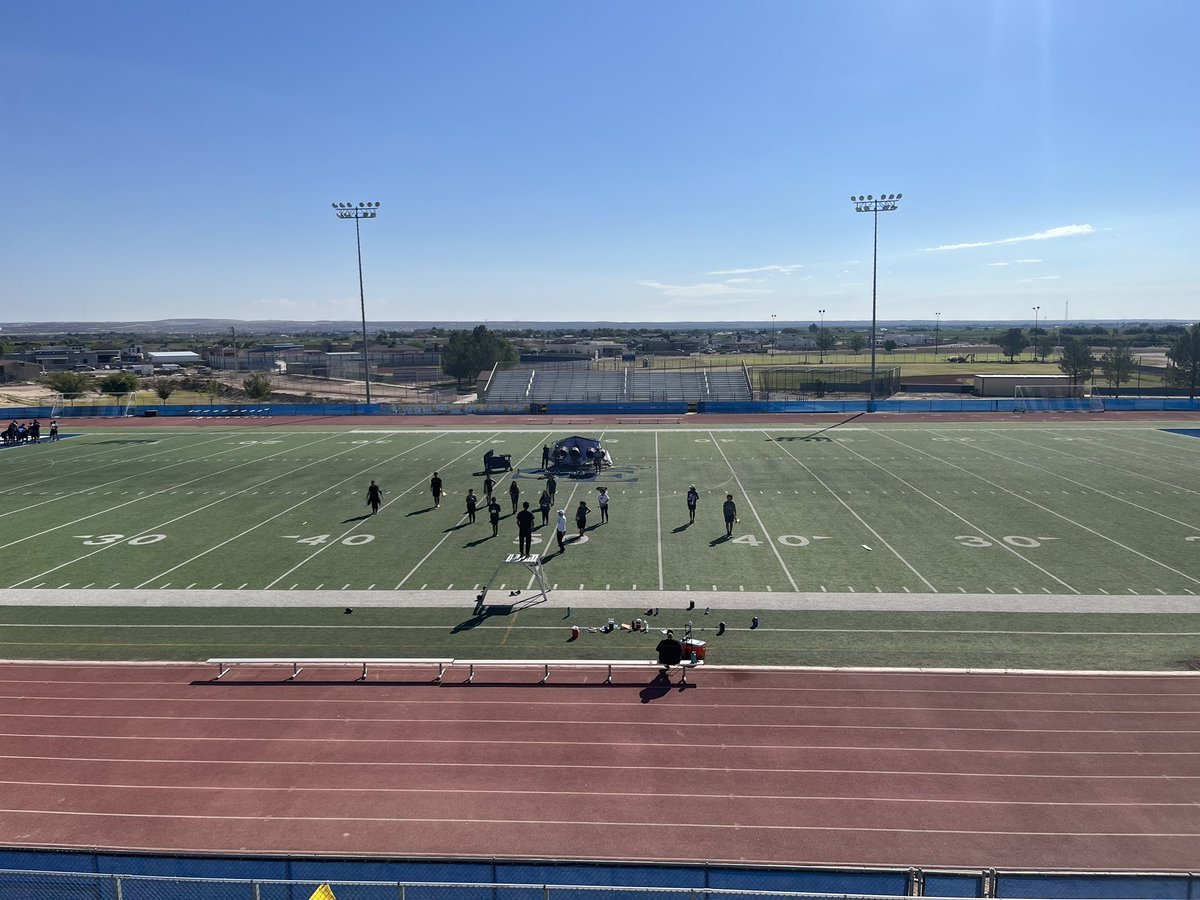 Putting in work on this beautiful Saturday morning. #SEHSTheBest #GettingBetterEveryDay