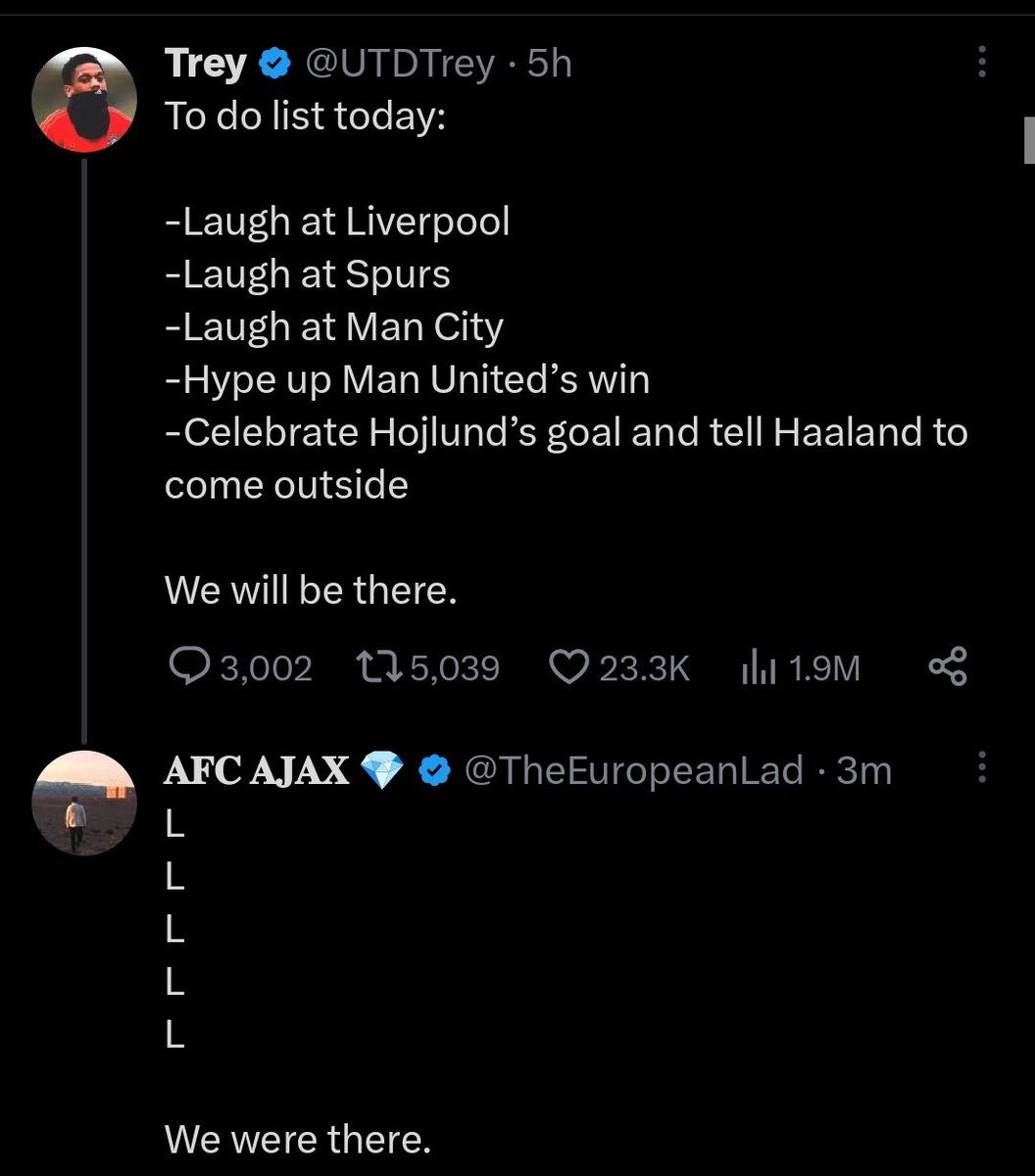 Out Of Context Football tweet media