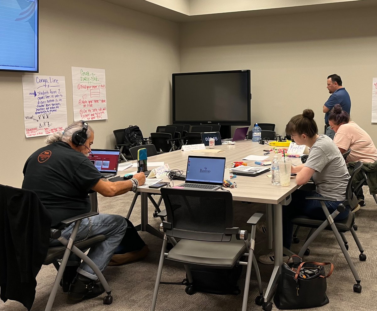 LeslieDeLen12's tweet photo. Newcomer Academy! Weโve had an amazing morning of learning so far! PWIM โ
, QSSSA โ
, Sentence stems โ
. #theirfutureisourfocus https://t.co/JlONzXNLpK