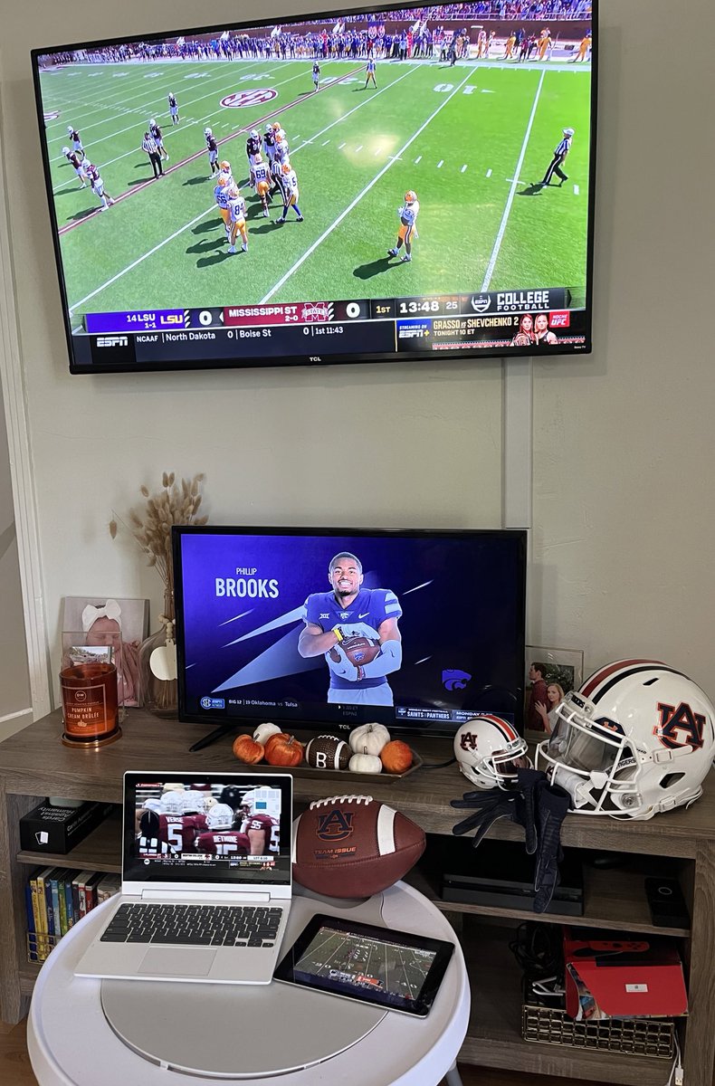 Week 3 LETS GET IT! Anybody else got 4+ screens going? #collegefootball #besttimeoftheyear