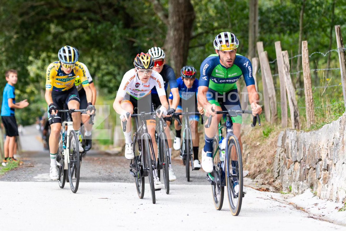 OÑATI ✅

Día de disfrutar, de pasarlo bien y de acabar esta última carrera con buenas sensaciones después de todo el trabajo realizado. 

🤜🏽 <a href="/ccpadrones/">Equipo Cortizo</a> 🤛🏽

📸: <a href="/ziklix_photo/">Ziklix</a>