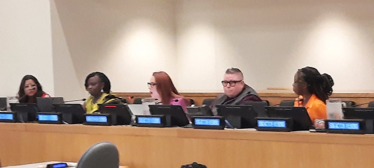 <a href="/Women_Rio20/">Women's Major Group</a>  Co organised side event on Women and Girls- 'Towards a rights centered Gender Transformative Economy, including a new international financial architecture'. Speaking to the truth from diverse movements that we are being left behind!