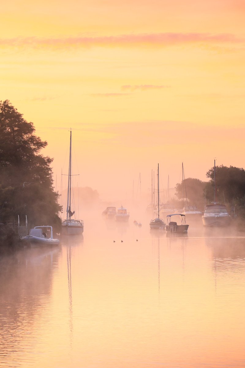 Matt_Pinner's tweet photo. show me your best Sunrise/Sunset shots 
I’m Re-tweeting all 📸😍 https://t.co/oIgVhxC9WG