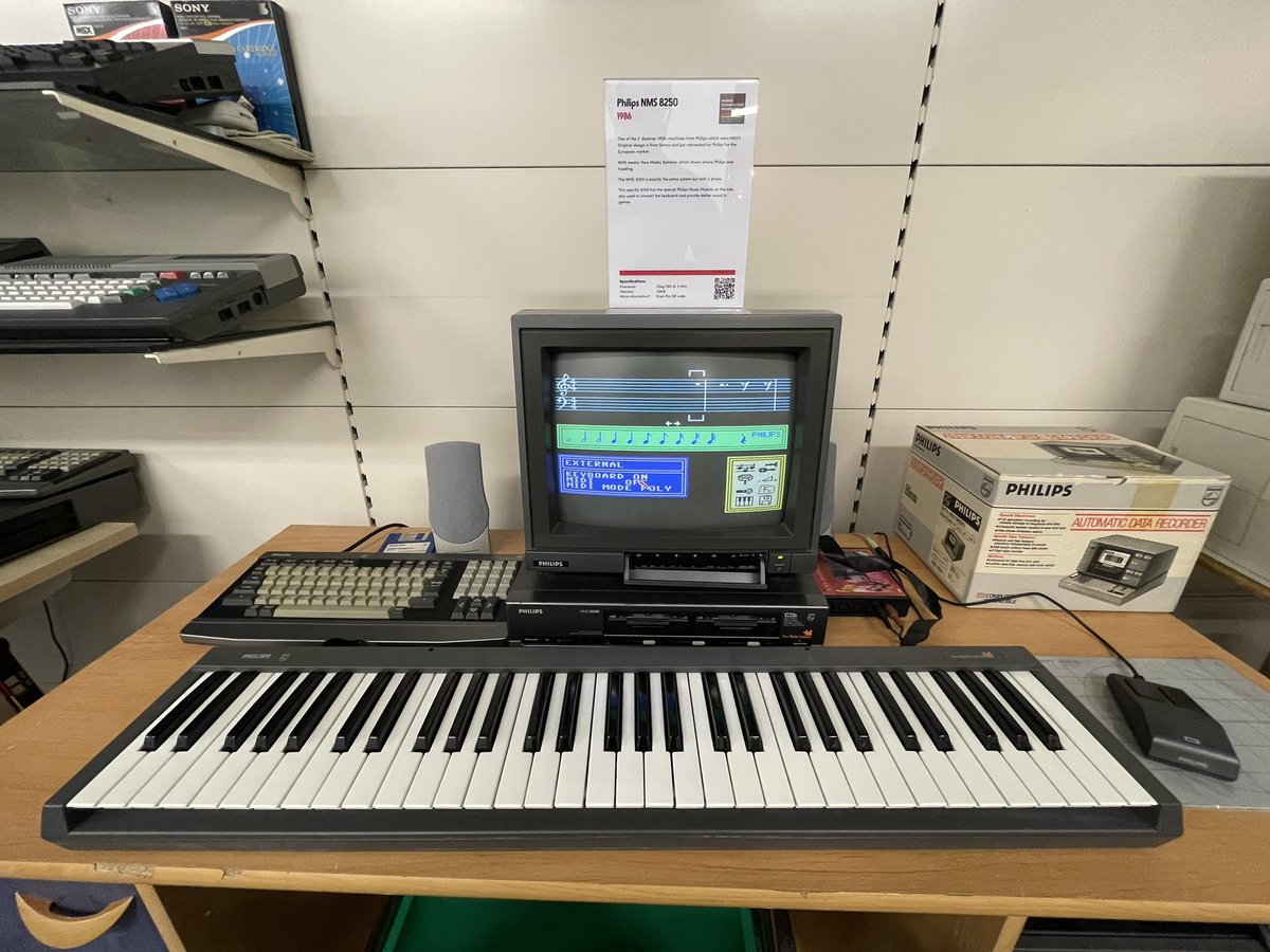 8BitBas's tweet image. More #oldcomputers