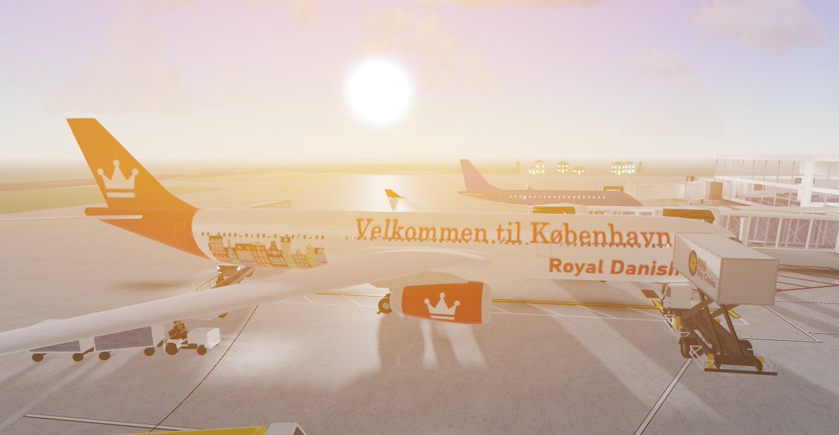 RoyalDanishCCS's tweet photo. Our A330-200 in the "Welcome to Copenhagen" livery at the gate in New York. ❤️ #CCSLivery #CabinCrewSimulator https://t.co/QYtmbItWB3