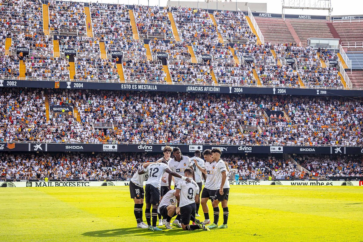 valenciacf's tweet photo. ¿La barrabasada que hemos vivido hoy qué ha sido? https://t.co/CwkHWULrGN