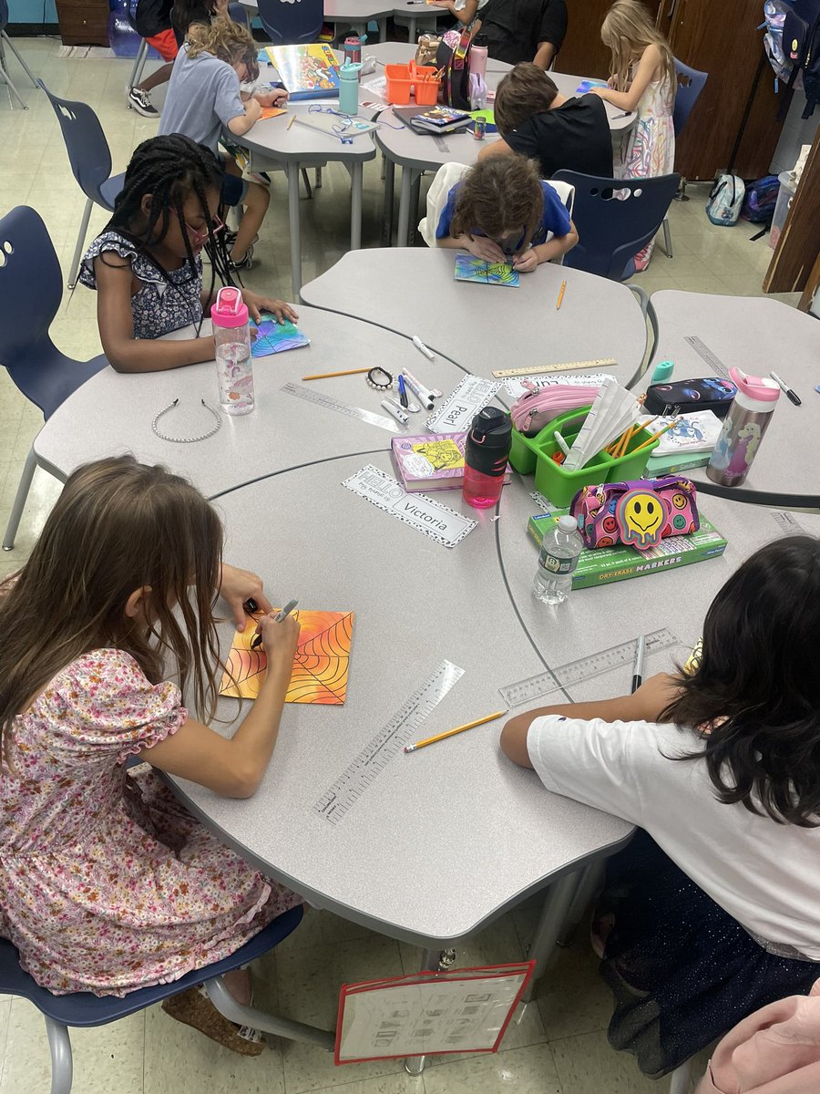 KSmith_ArtEd's tweet photo. Grades 4 and 5 hard at work on their optical illusion artwork! They will be ready to display soon! 🕸️ @jenquattrucci @GreystoneEsRI https://t.co/6JApaCMiGG