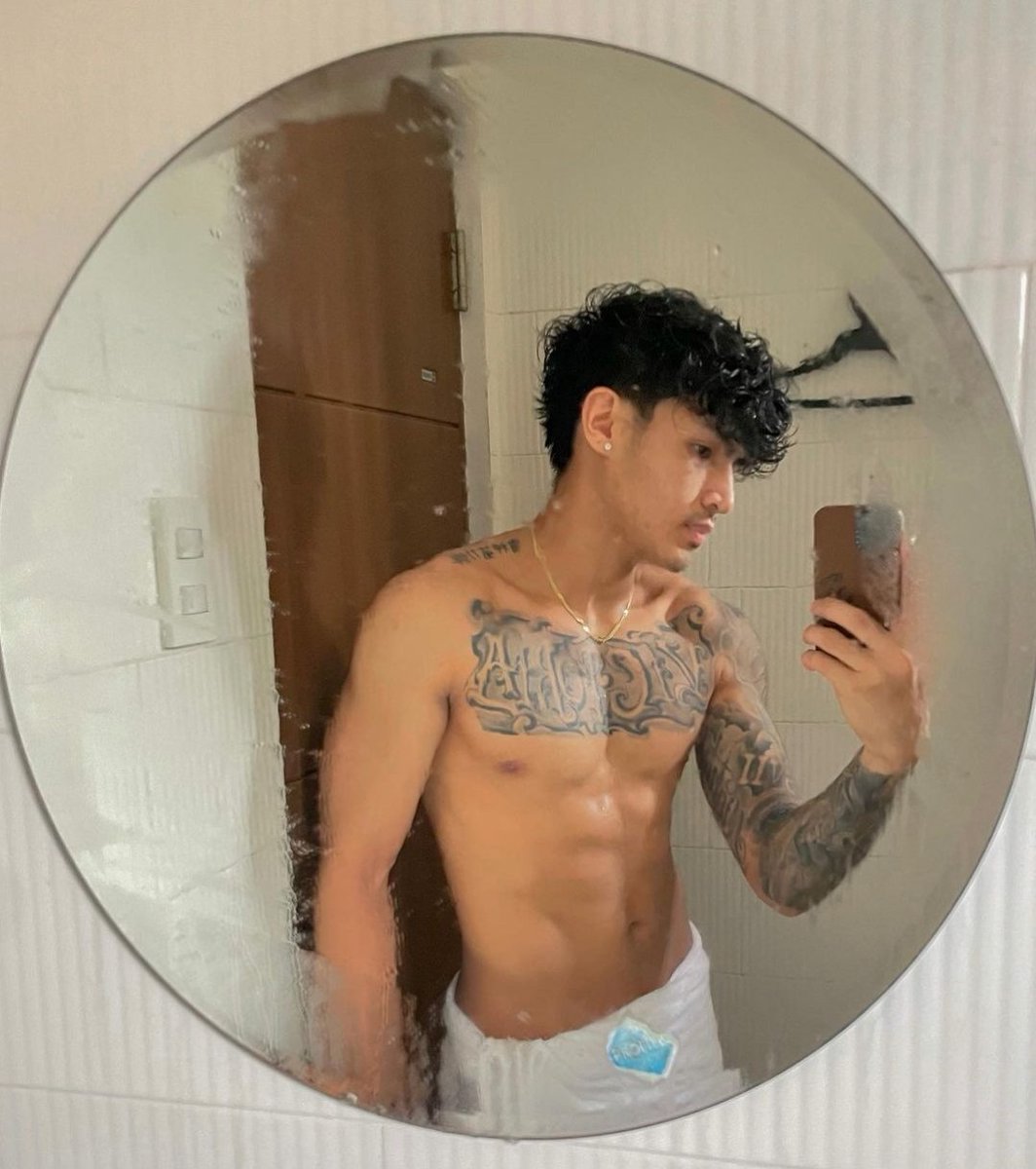 MyPhBoysLove's tweet photo. π₯@ thor gomez #asian #bidaman #asian #pinoy #filipino #filo #tattoo https://t.co/rGp5qxS53c