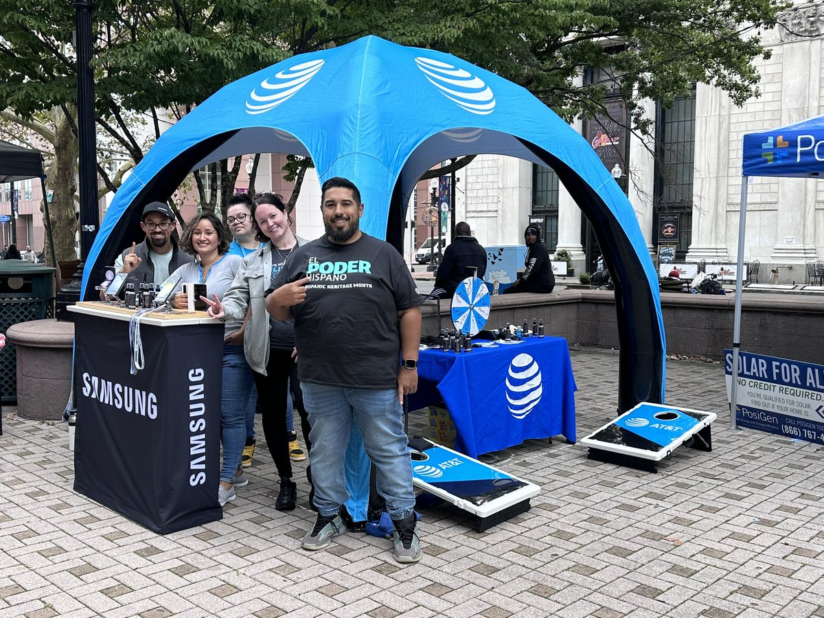 Pca9802's tweet photo. ATT representing for Hispanic Heritage at the Bridgeport Latino Festival! Full representation with @DanteDSep, team Trumbull and Team Norwalk and Samsung Rep! @emilywiper @firas_smadi @D_Zargos @tony_cellupica @TheRealOurNE @ConexionWIN #HispanicHeritageMonth2023 https://t.co/pAk1Q6rzuh