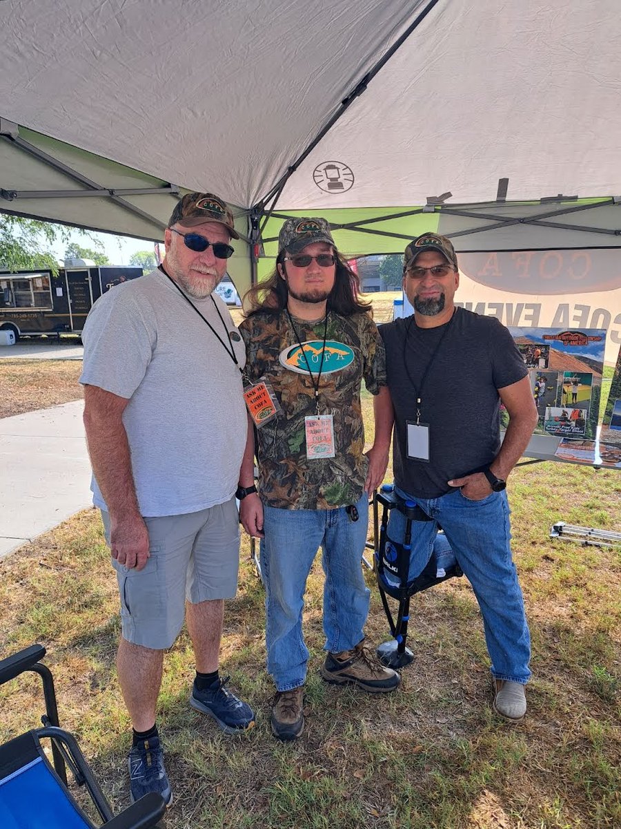 COFAUSA's tweet photo. Ready to talk to Kansas about our #KansasChapter for #COFAUSA although some might confuse us with the #BruteSquad.  #Praisefest https://t.co/wHP1twUQis
