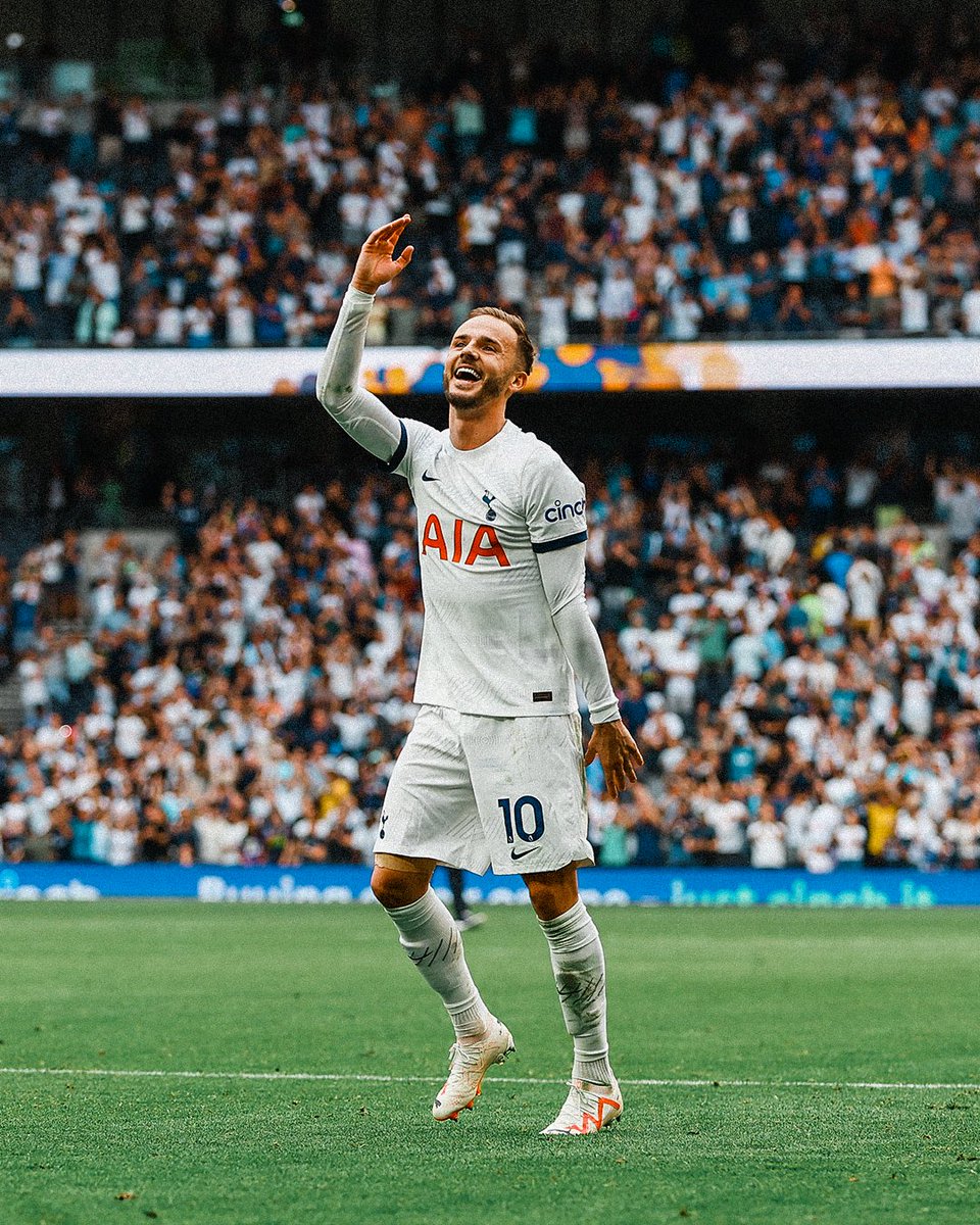 SpursOfficial's tweet photo. Moves like Madders 🪩 https://t.co/j05Ew7xc4U