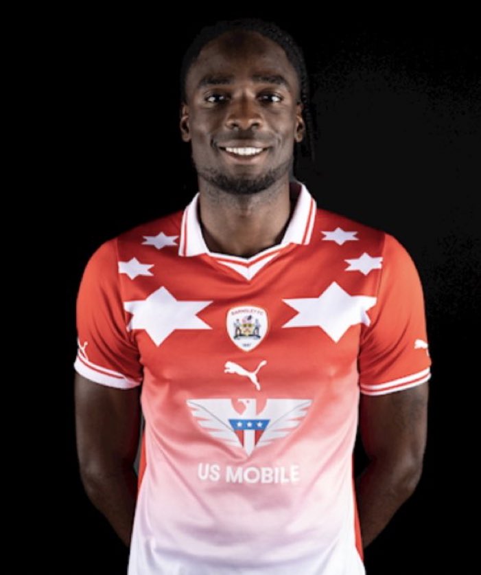 NTT20Pod's tweet photo. Devante Cole League One 2023/24:

v Port Vale ⚽️⚽️⚽️
v Bristol Rovers 
v Peterborough 
v Oxford ⚽️
v Wigan ⚽️
v Cheltenham ⚽️
v Burton ⚽️⚽️

He’s clear at the top of the League One scoring charts. 🔝 

#BarnsleyFC #EFL https://t.co/CJolYDArFs
