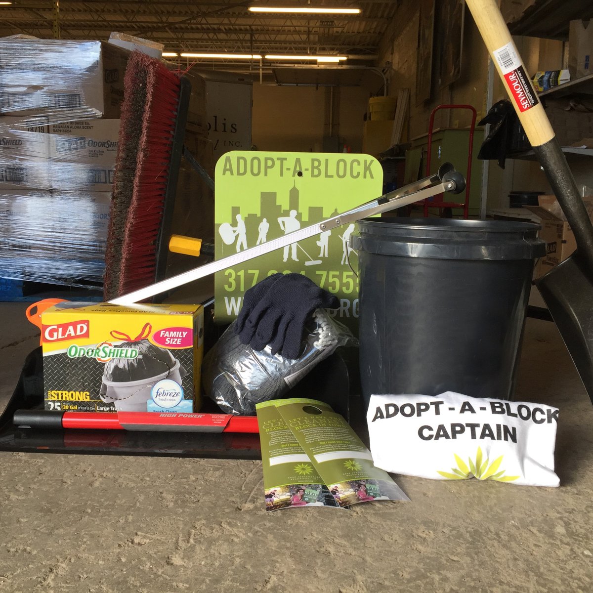 kibiorg's tweet photo. Do you like free stuff? How about a clean neighborhood?! Of course you do! 

KIB’s Adopt-a-Block Captains get a FREE clean-up kit &amp; FREE trees &amp; perennials to beautify your block! 🧤🌳 🌼 

✅ Sign up and learn more at https://t.co/xL0tvkmHzW https://t.co/qsbVKZwOCI