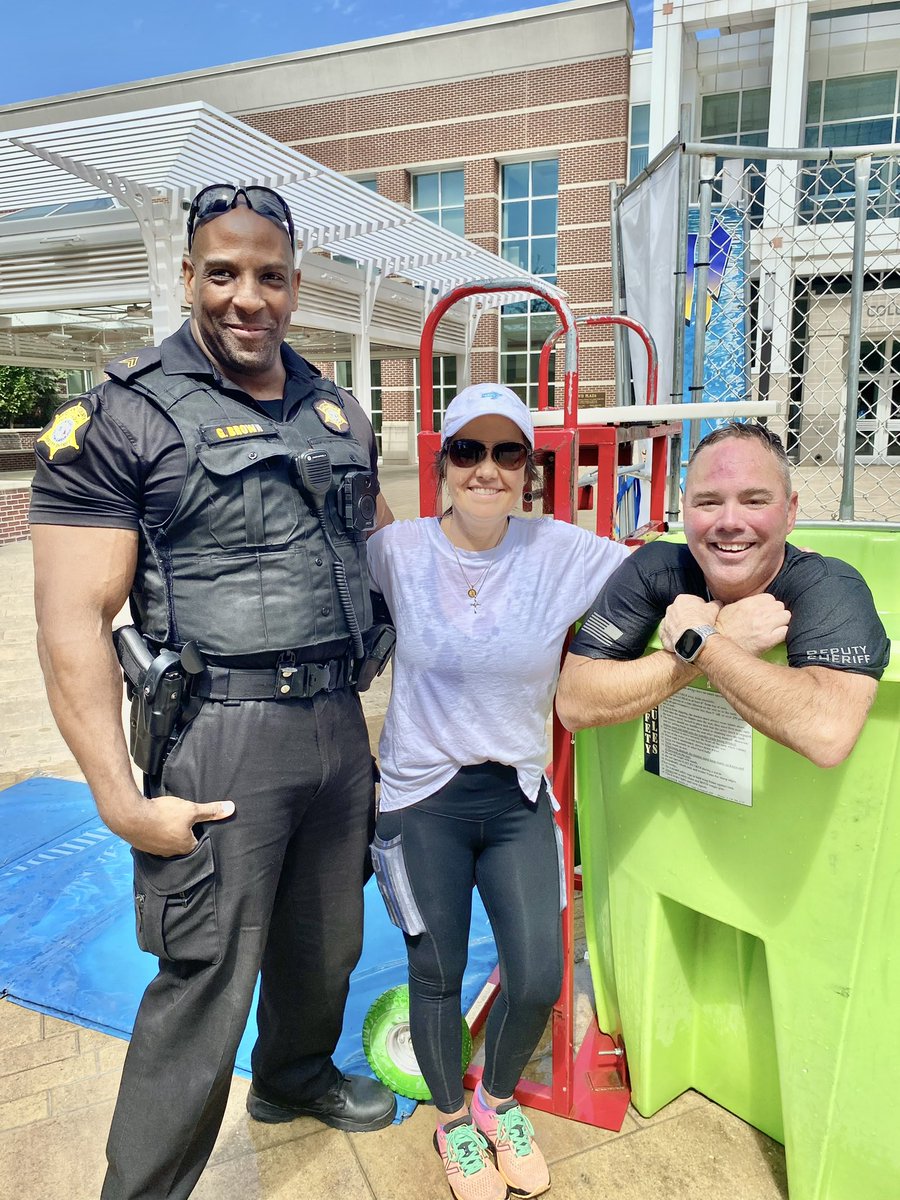 <a href="/thundacat830/">Danny Brown</a> took the plunge in the dunk tank to help raise money for <a href="/SistercareSC/">Sistercare</a> and victims of domestic violence. Y’all think I should of gotten in the dunk tank too?🤔🤔 <a href="/RCSD/">Richland County Sheriff's Dept.</a> <a href="/OfficialOPLive/">On Patrol: Live</a> <a href="/OnPatrolNation/">#OPNation</a>