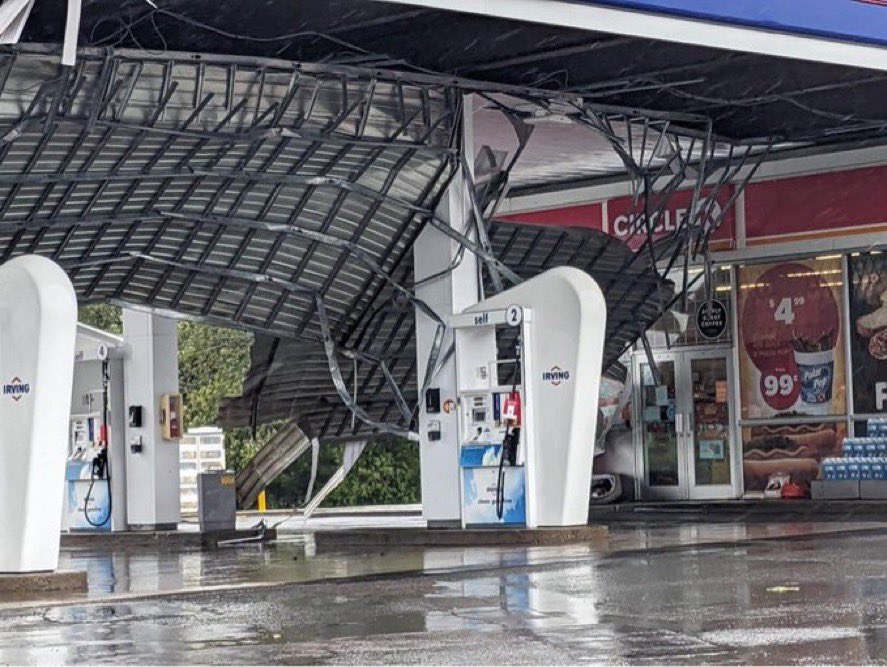 Gas station damage in New Maryland, New Brunswick. #NBStorm #HurricaneLee