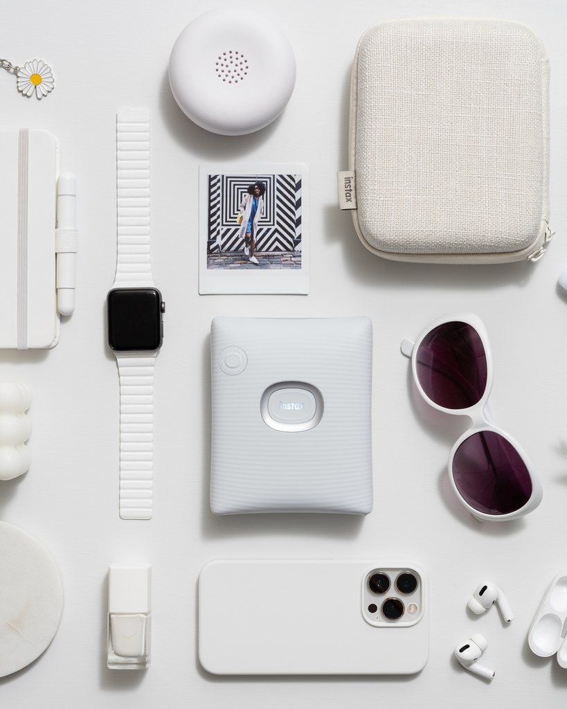 instax North America tweet media