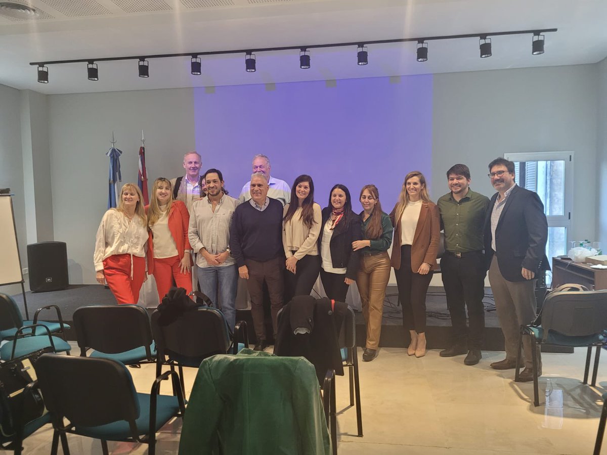 Juan OConnor (@juanmaoconnor) on Twitter photo Primera Jornada de Actualización Oncológica de AOM ( Asociación de Oncología de Misiones) gracias por la invitación Dr Marcos Ortiz, @betaniamascheroni, y equipo! Gracias a Rocio Salvi y <a href="/MargaritaOx23/">Margarita Oxenford</a> por el soporte!! 😊 Primera Jornada de Actualización Oncológica de AOM ( Asociación de Oncología de Misiones) gracias por la invitación Dr Marcos Ortiz, @betaniamascheroni, y equipo! Gracias a Rocio Salvi y <a href="/MargaritaOx23/">Margarita Oxenford</a> por el soporte!! 😊