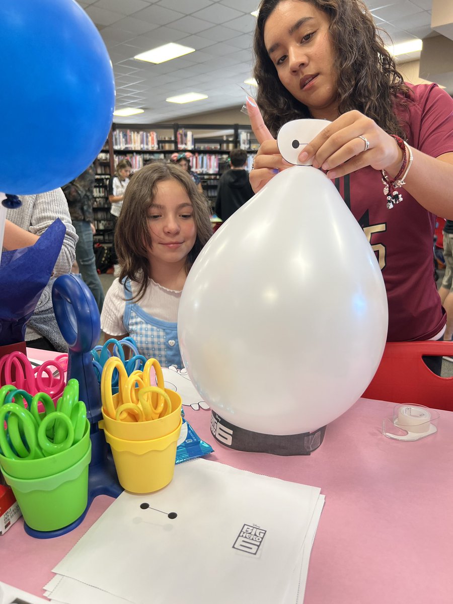 Gabby Ayala (@gayala_jhs) on Twitter photo Fun had by all at our Feeder Literacy Night. Thank you <a href="/EdhsLibrarians/">EDHS Librarians</a> for hosting! #TeamSISD #OneEmpire Fun had by all at our Feeder Literacy Night. Thank you <a href="/EdhsLibrarians/">EDHS Librarians</a> for hosting! #TeamSISD #OneEmpire
