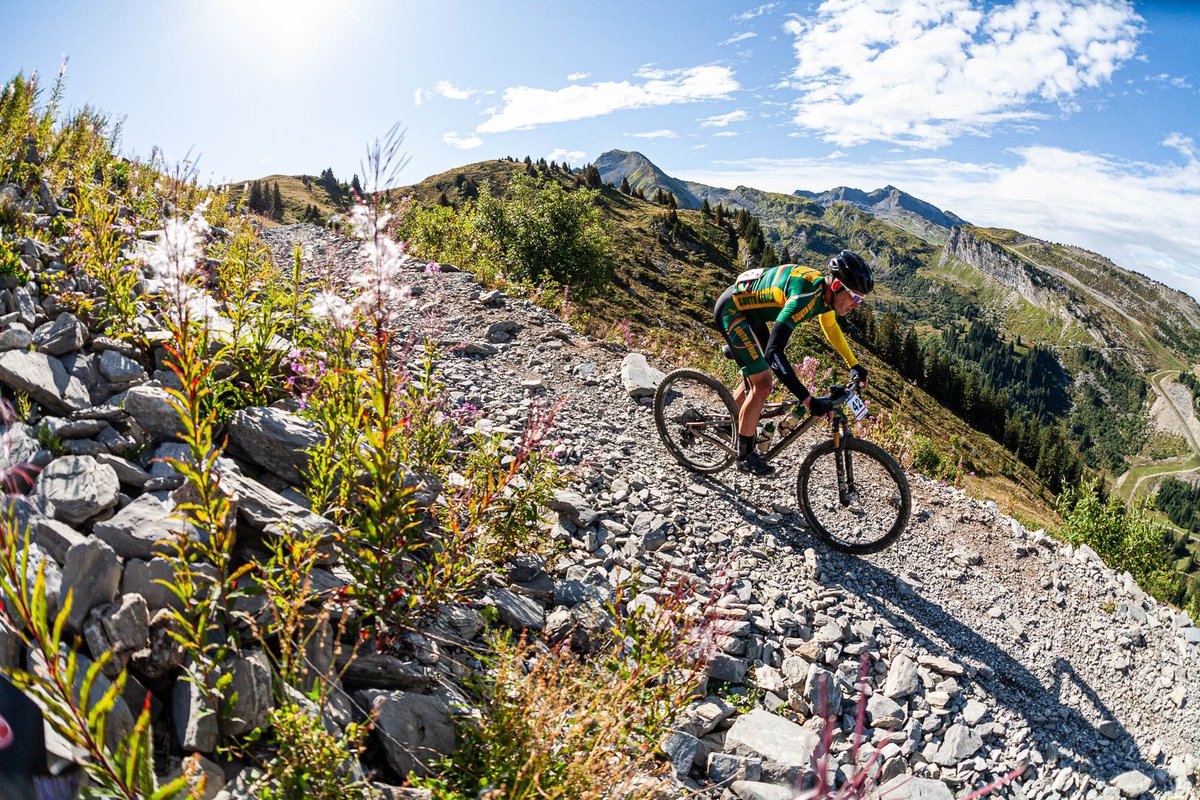 European Marathon Race Trip

Les Gets, Morzine-Avoriaz (Le Départment Haute Savoie) World Cup Marathon (Third event in the four race series)

Race day

facebook.com/702721255/post…