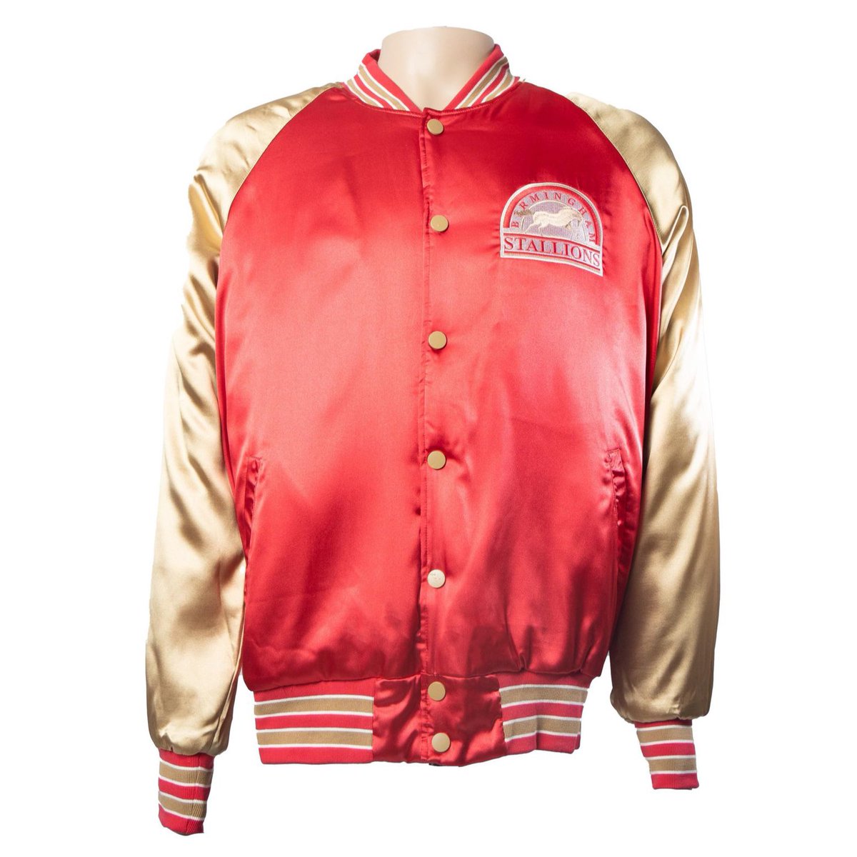 UsflShop's tweet photo. 🚨Clearance Sale🚨 Sideline jackets only $49.99!!! Get yours before they’re gone forever! https://t.co/okTIhjyWUO