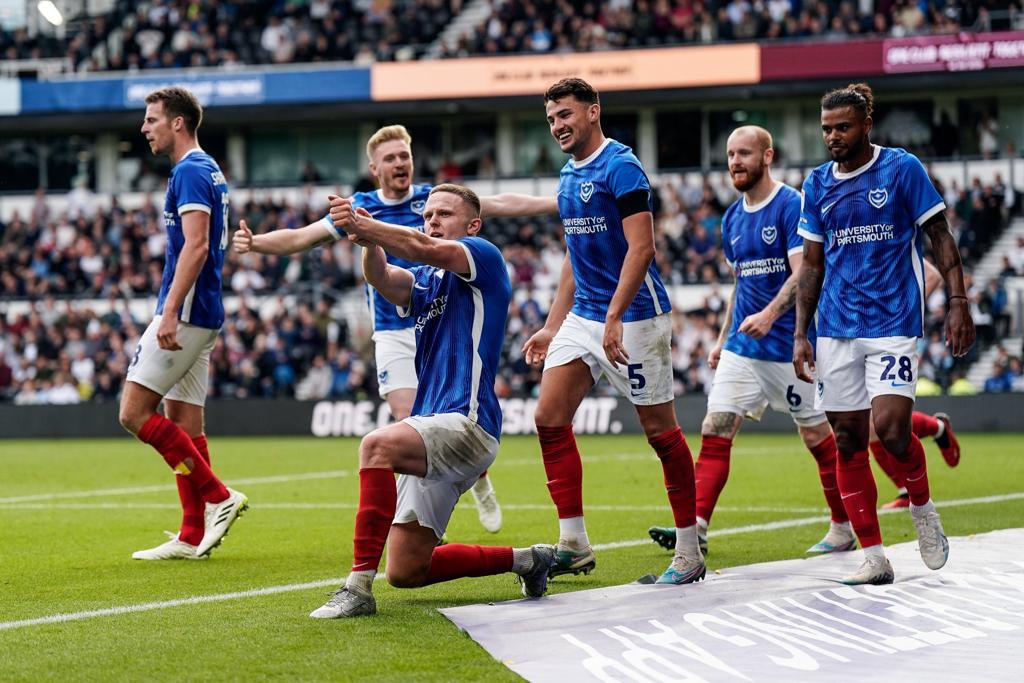 Forest fan Colby Bishop doing the Robin Hood after scoring against attendance FC 🤣🤣🤣 #NFFC #dcfc