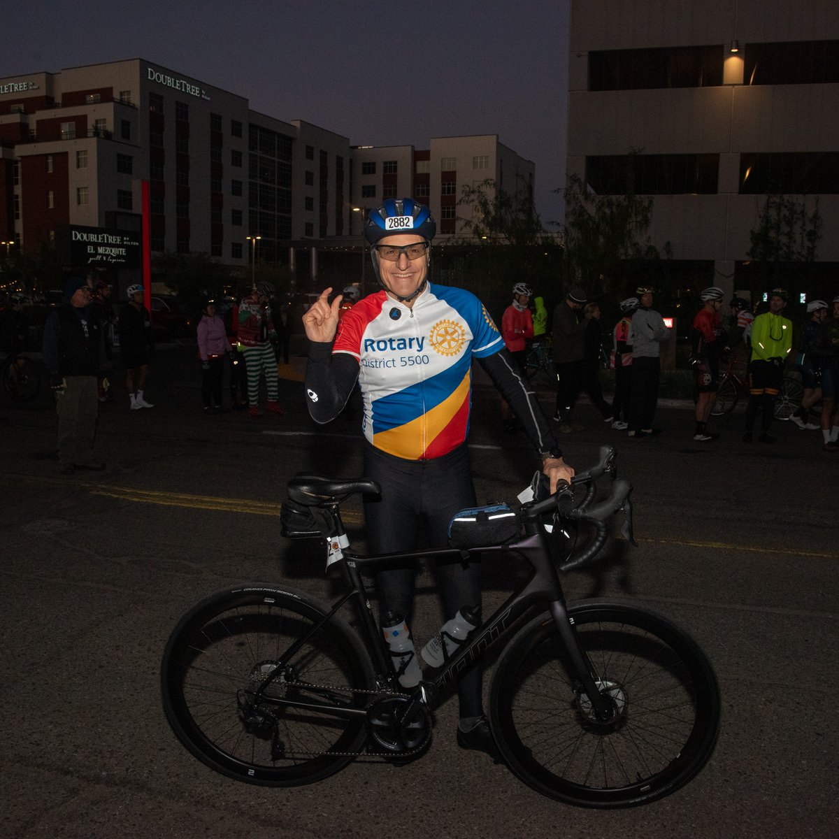 Rotary's tweet image. 24 October is #WorldPolioDay 📆 and the countdown is on! 
There are a million ways to help us cross the finish line and #EndPolio now. It&apos;s only possible if we work together 🫶

Get involved 👉 on.rotary.org/3PEI6Tr