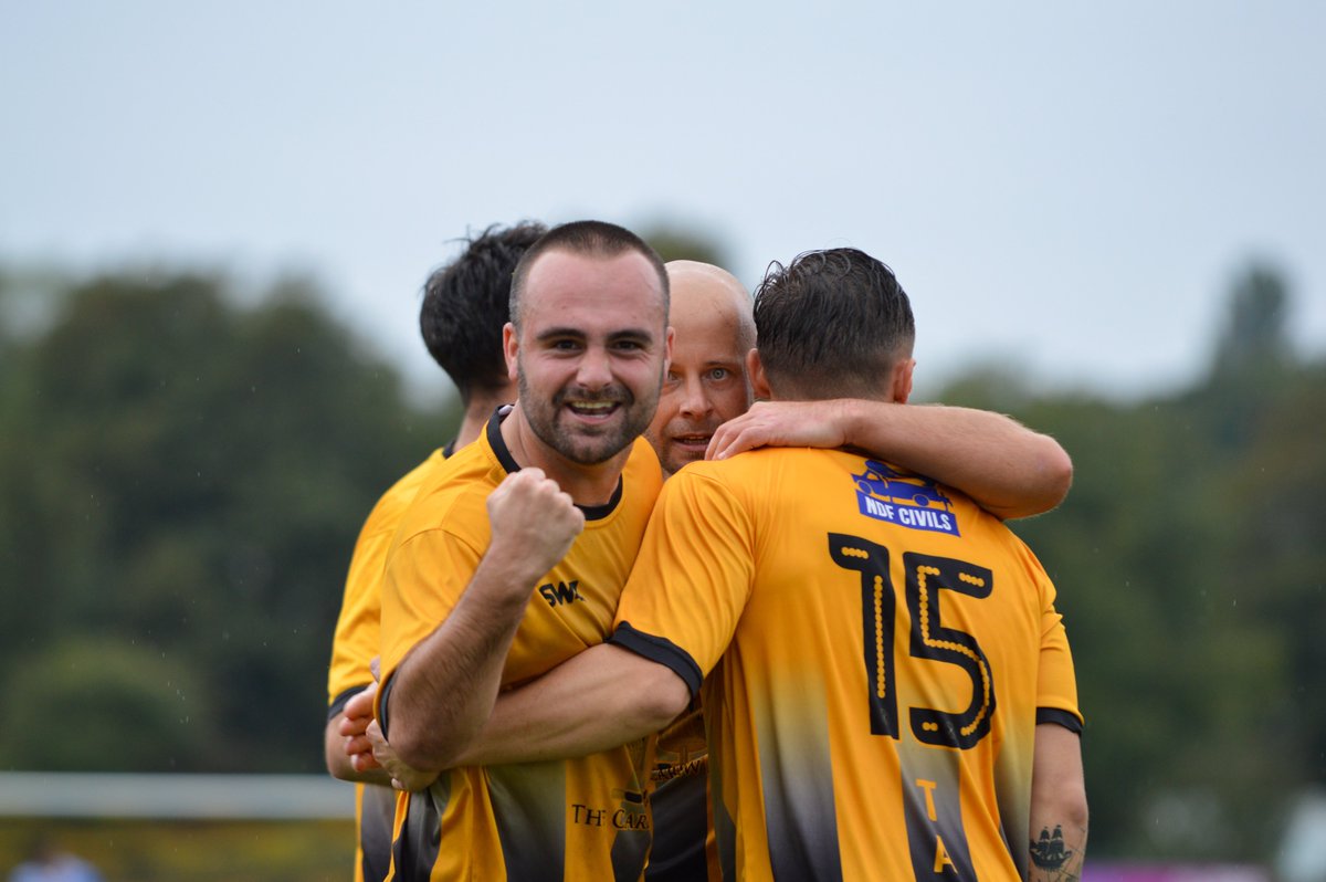 📸 | Torpoint AFC 3-1 <a href="/oldlandafc/">Oldland Abbotonians FC</a> in the @TSWesternLeague 

🔗 torpointafc.co.uk/teams/226543/m…