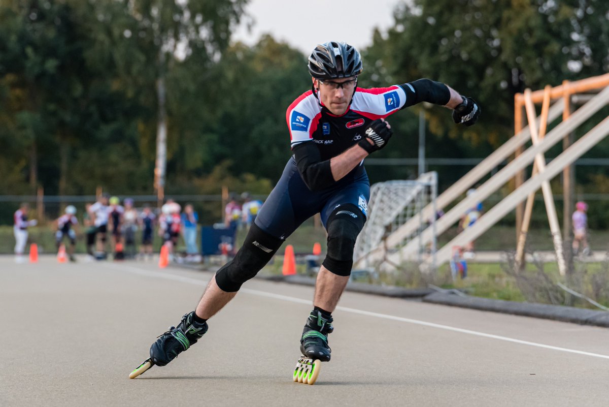 Vrijdagavond was de finale van de Kelderman Cup. We kijken terug op een gezellige wedstrijdreeks waarin velen zichzelf hebben overtroffen. We hopen iedereen volgend seizoen weer te zien bij de Kelderman Cup <a href="/EIJV/">Edese IJsvereniging</a>!

Foto's van Lolke Bergsma