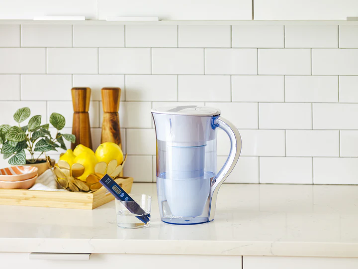 SpookyMrsGreen's tweet image. 🚰 Quench your thirst for pure, clean water! 💦 Upgrade your hydration game with the Zerowater Round 8 Cup / 1.9L Jug, now just £39.99! 💧 Say goodbye to impurities and hello to a healthier you. Don't miss out - get yours today: tidd.ly/3Z3YNuL #HydrationUpgrade 👍