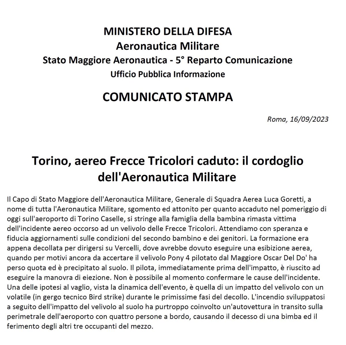 ItalianAirForce's tweet image. #Torino, aereo #FrecceTricolori caduto: il cordoglio dell&apos;#AeronauticaMilitare