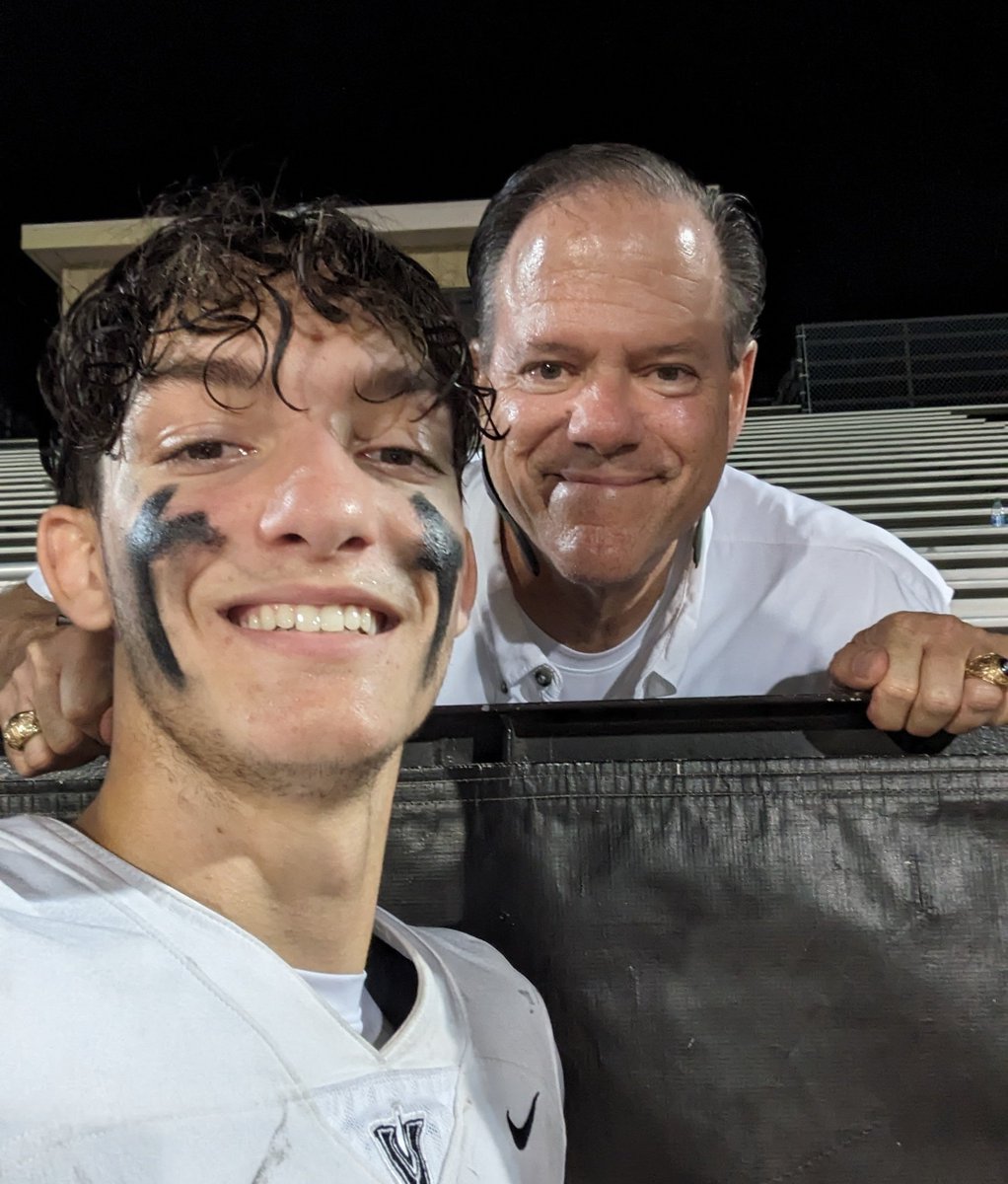 Love my ❤️11❤️.  
Grateful to God 🙌