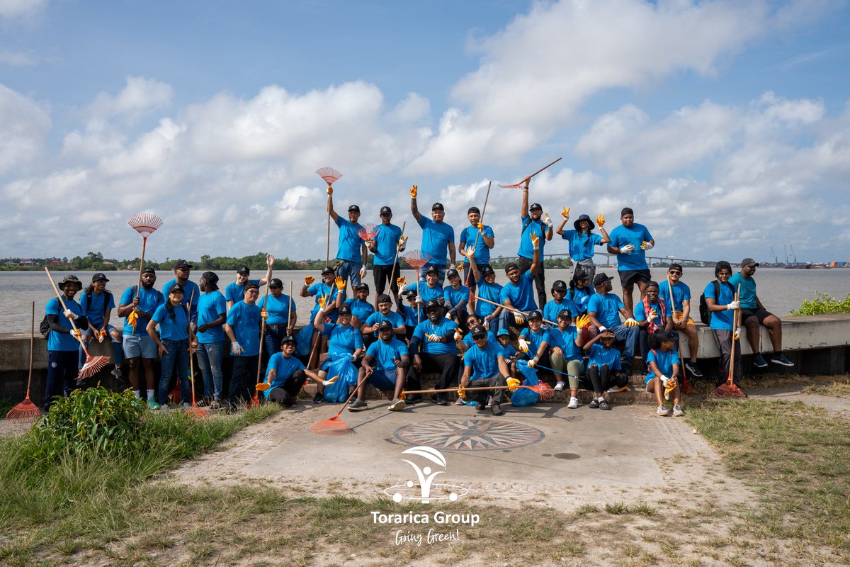 Torarica's tweet photo. Torarica Group actively participates in advancing the SDGs, exemplified by our involvement in World Cleanup Day 2023 on Saturday, September 16th. The purpose of this day is to tackle the nationwide litter problem.

#GlobalGoalsWeek2023 #ToraricaGroup #GreenKey #SDGs #Community https://t.co/04hbzHwfl5