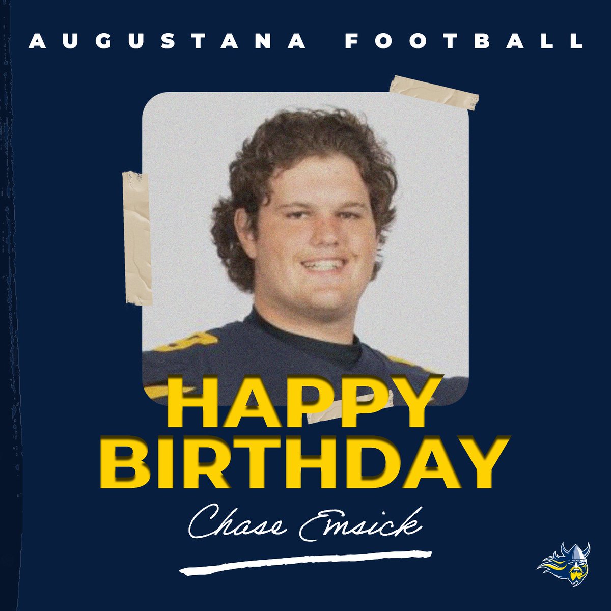 AugieFB's tweet photo. Happy Birthday Chase! ⚔️ #BeTheRock #FightOn https://t.co/ZCLq6jajLE