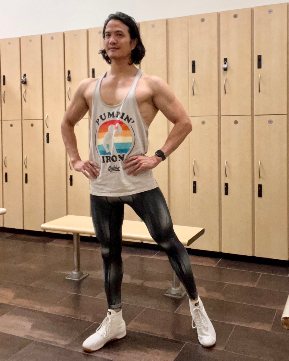 liftrepapp's tweet photo. Happy Saturday…! Workout done, weekend starting…
.
.
.
#gym #fitness #weightlifting #bodybuilding #aesthetic #physique #muscle #flex #asianmuscle #asianbodybuilder #asianguy #asianguys #asianhunk #asiahunks #asianpride #asianphysique https://t.co/oaJx7LgQ9K