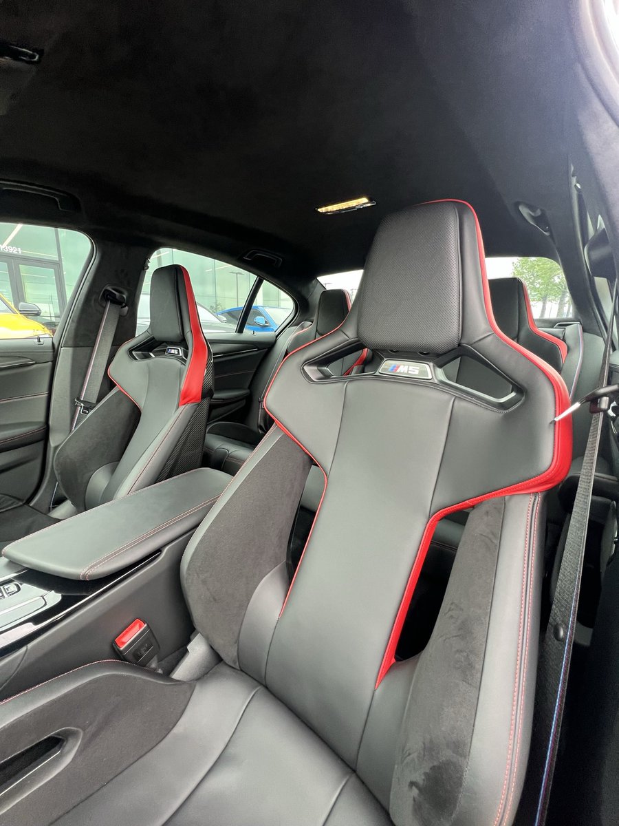 glitchmoneyb's tweet photo. bmw m5 competition sport #hellcatkiller https://t.co/O4NpTuXDt3