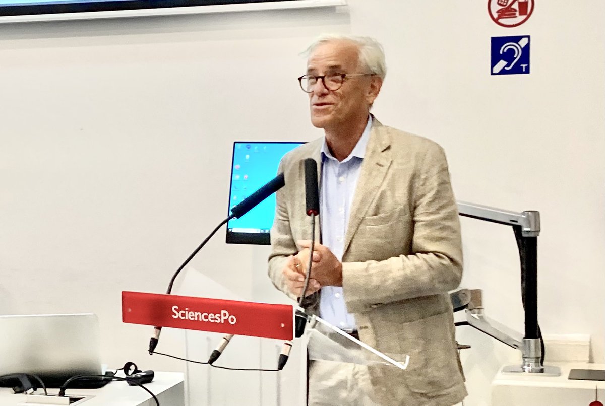 LucLefevre76's tweet photo. Conférence Le Port de l’Avenir à Sciences Po Le Havre avec la député européenne @CathChabaud et @fmoncany sur les enjeux de transformation de nos ports à l’horizon 2030. Les ports sont déjà engagés dans une démarche de décarbonations. #lehavre #haropa #ports https://t.co/uu8TIqU14p